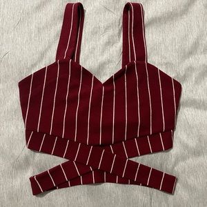 Super cute cropped top!